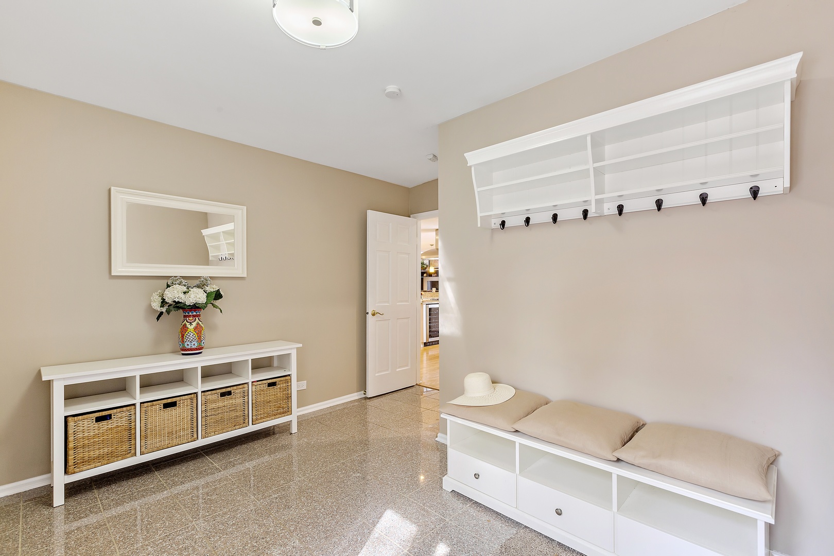 800 Blackhawk Lane Riverwoods, IL 60015 - Photo 12 of 31