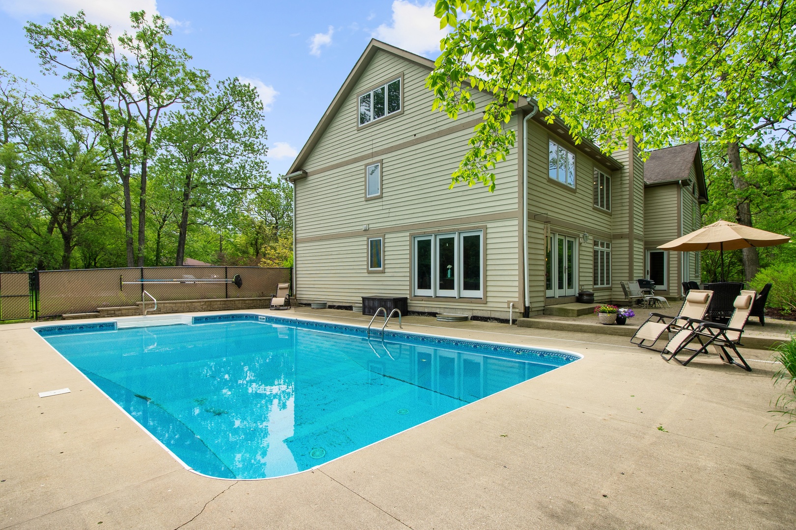 800 Blackhawk Lane Riverwoods, IL 60015 - Photo 3 of 31