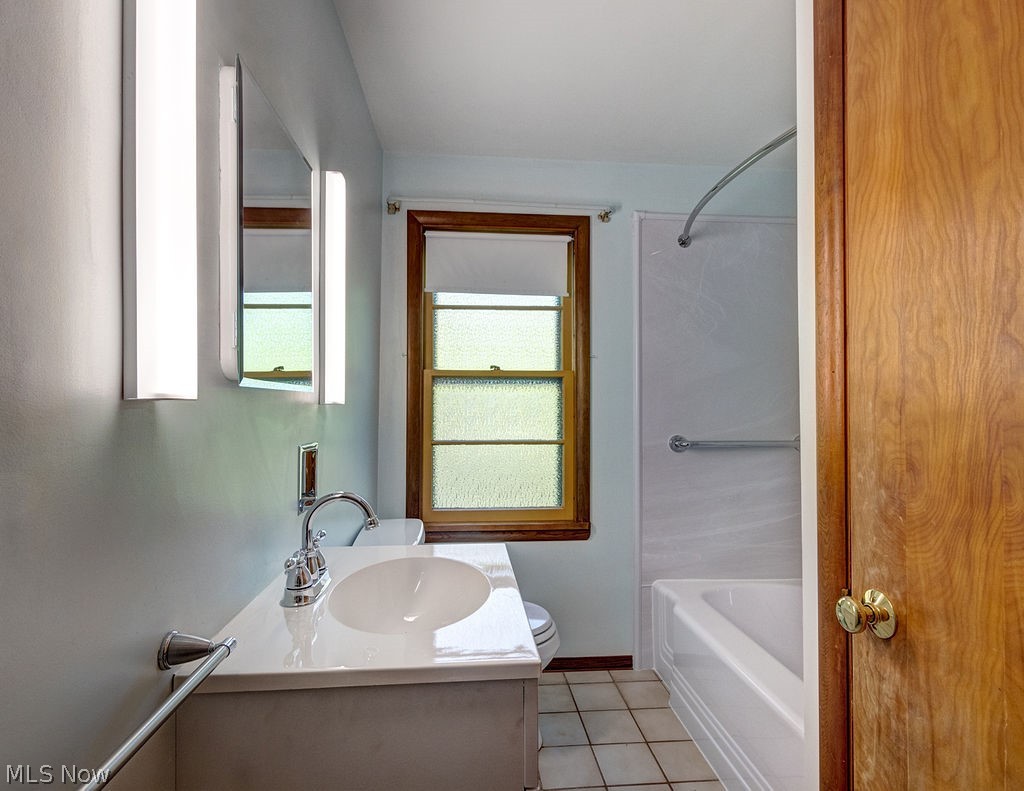 8671 Johnnycake Ridge Road Mentor, OH 44060 - Photo 17 of 32 Gallery Image 17