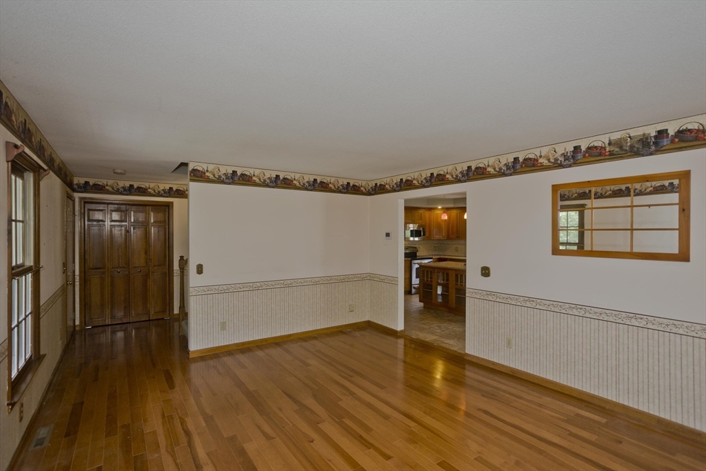 69 Klaus Anderson Road Southwick, MA 01077 - Photo 20 of 38