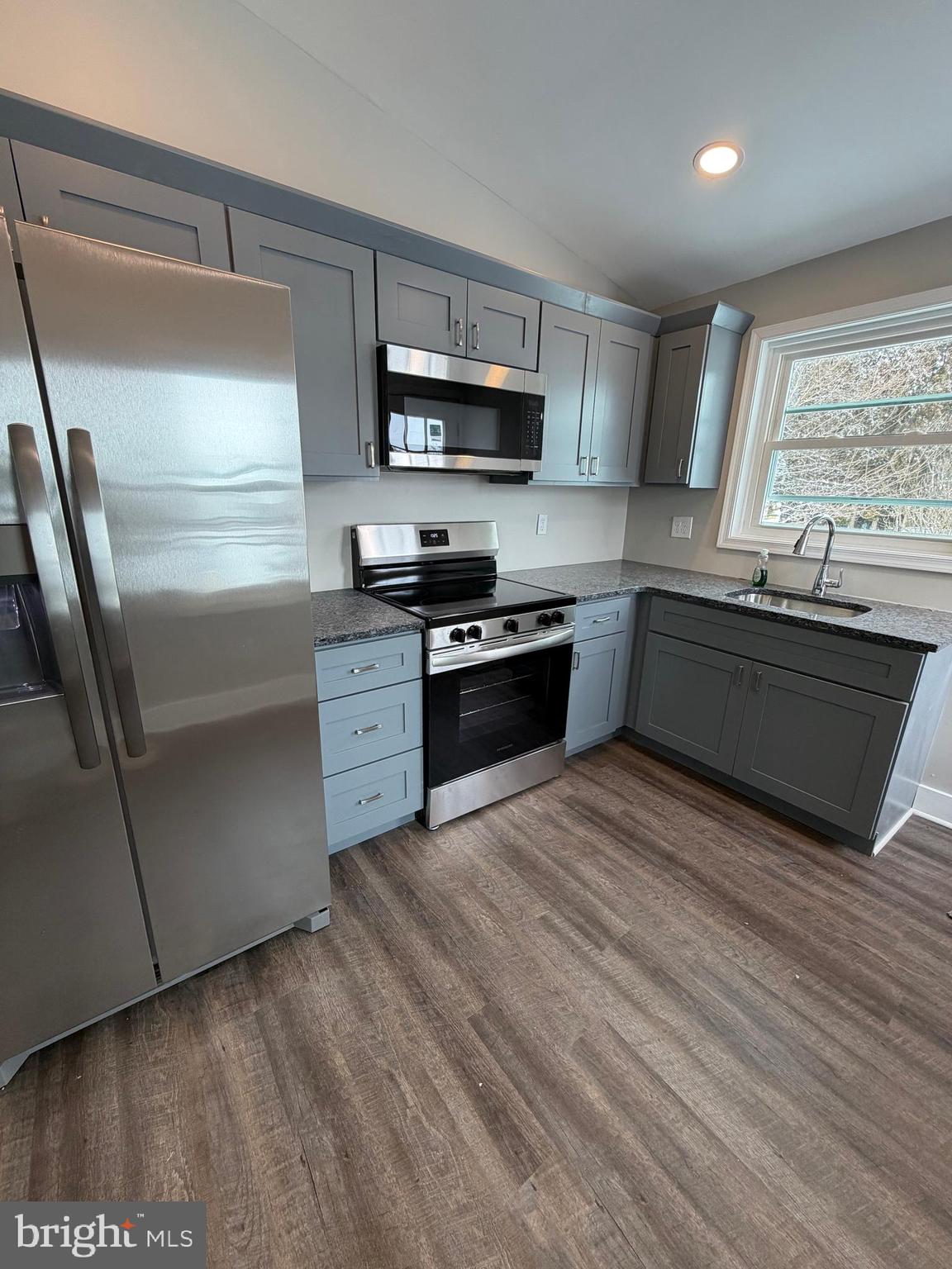 41 West Reliance Road Telford, PA 18969 - Photo 4 of 14