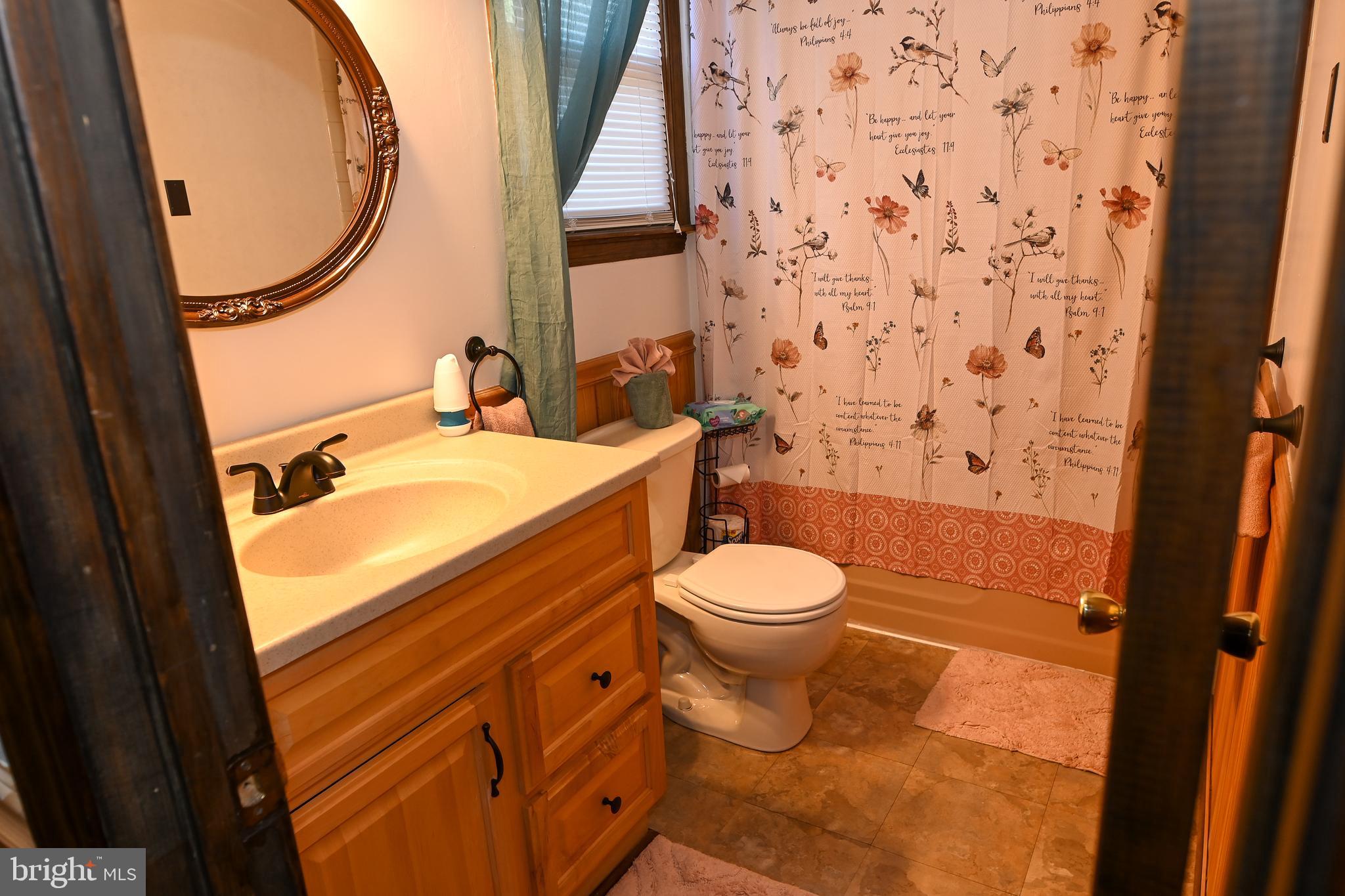 7 Old Forge Road Pennsville, NJ 08070 - Photo 50 of 52 Upstairs Bathroom