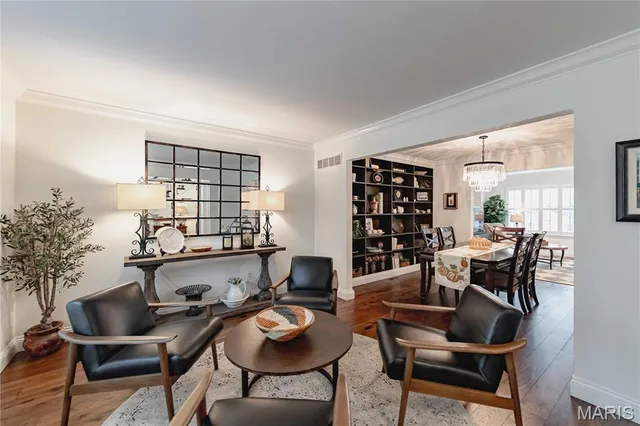 $400,000 | 5314 Kenrick Parke Drive, St. Louis, MO 63119