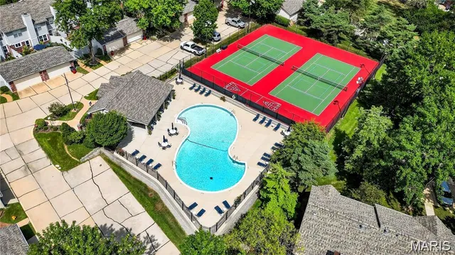 $400,000 | 5314 Kenrick Parke Drive, St. Louis, MO 63119