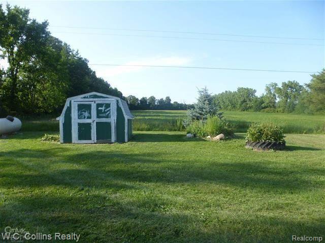 12240 Bryce Road Emmett, MI 48022 - Photo 22 of 24 22.JPG