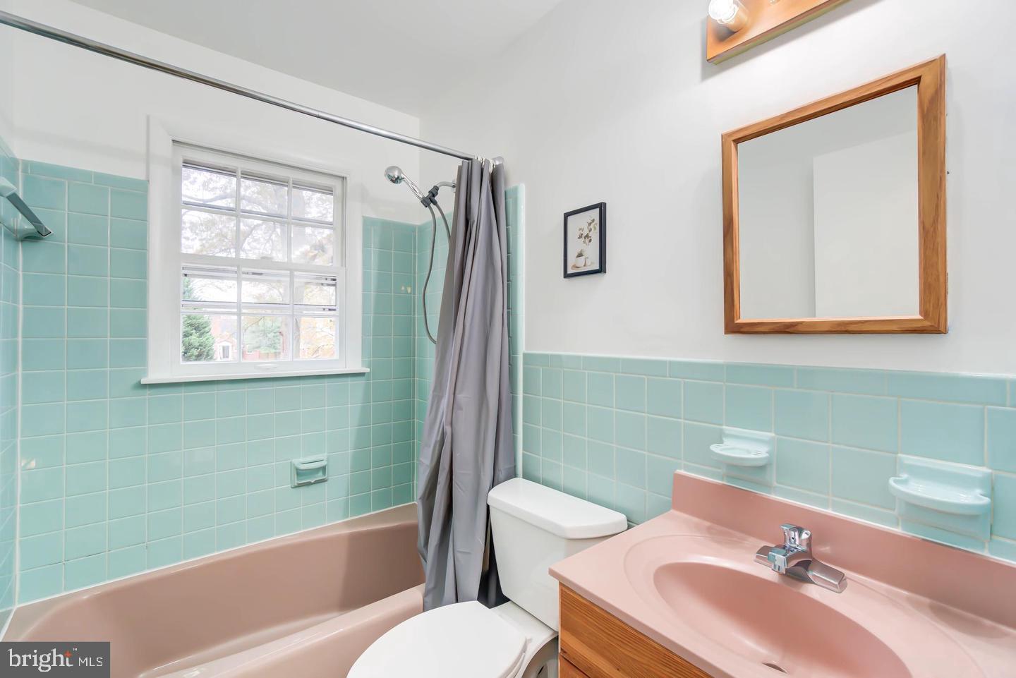 11207 Emack Road Beltsville, MD 20705 - Photo 25 of 43 Charming pastel bathroom retreat.
