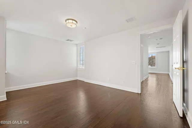 $4,000 | 2 East Elm Street, Unit 35, Greenwich, CT 06830