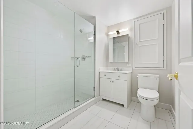 $4,000 | 2 East Elm Street, Unit 35, Greenwich, CT 06830