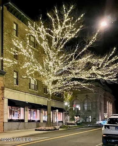 $4,000 | 2 East Elm Street, Unit 35, Greenwich, CT 06830