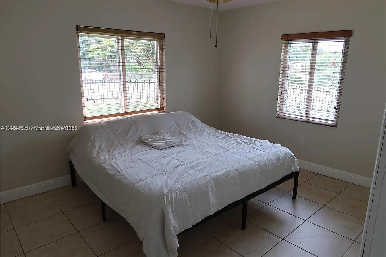 5401 Southwest 2nd Street Miami, FL 33134 - Photo 11 of 17