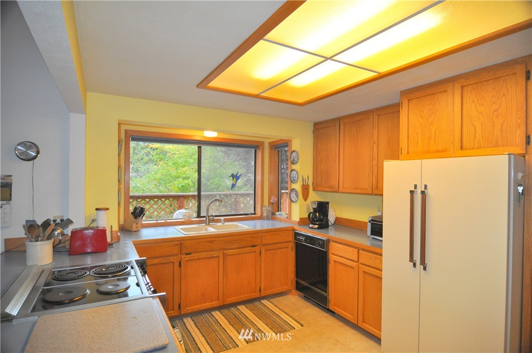 1303 Bakerview Road Lopez Island, WA 98261 - Photo 7 of 17
