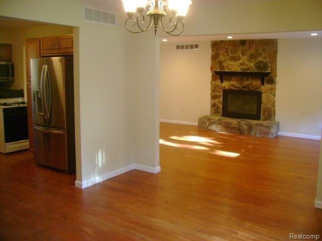 3525 Samuel Avenue Rochester Hills, MI 48309 - Photo 8 of 18