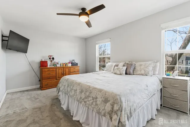 $475,000 | 6 Rodio Court, Sayreville, NJ 08872