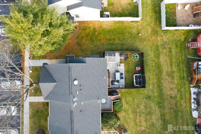 $475,000 | 6 Rodio Court, Sayreville, NJ 08872