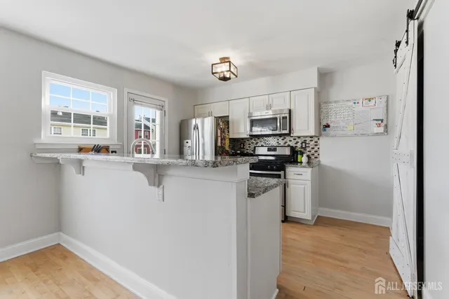 $475,000 | 6 Rodio Court, Sayreville, NJ 08872