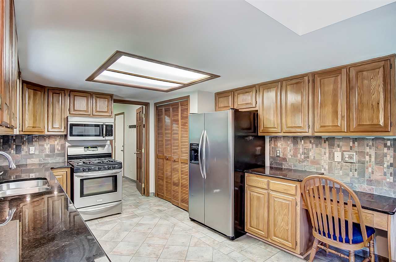 8412 Stand Ridge Run Fort Wayne, IN 46825 - Photo 12 of 36 Gallery Image 12