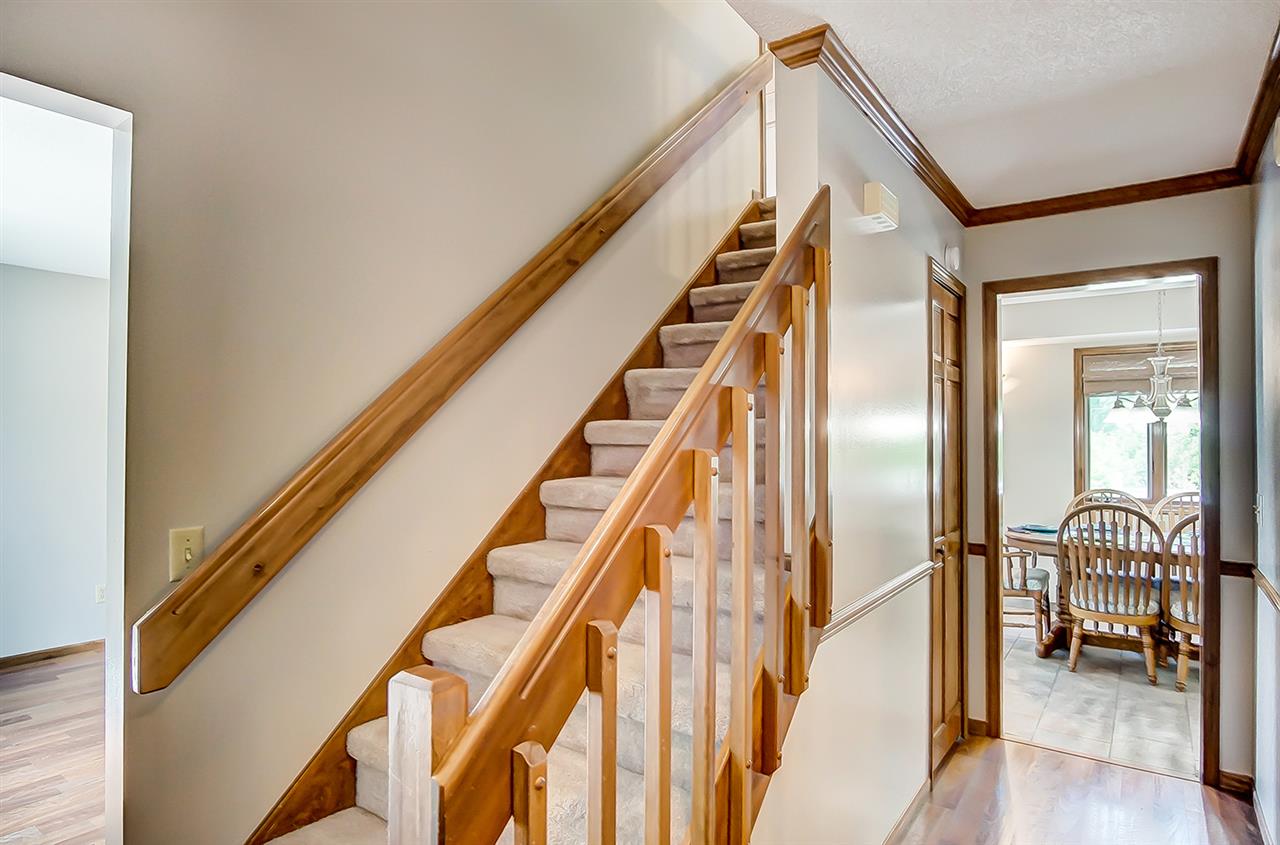 8412 Stand Ridge Run Fort Wayne, IN 46825 - Photo 5 of 36 Gallery Image 5