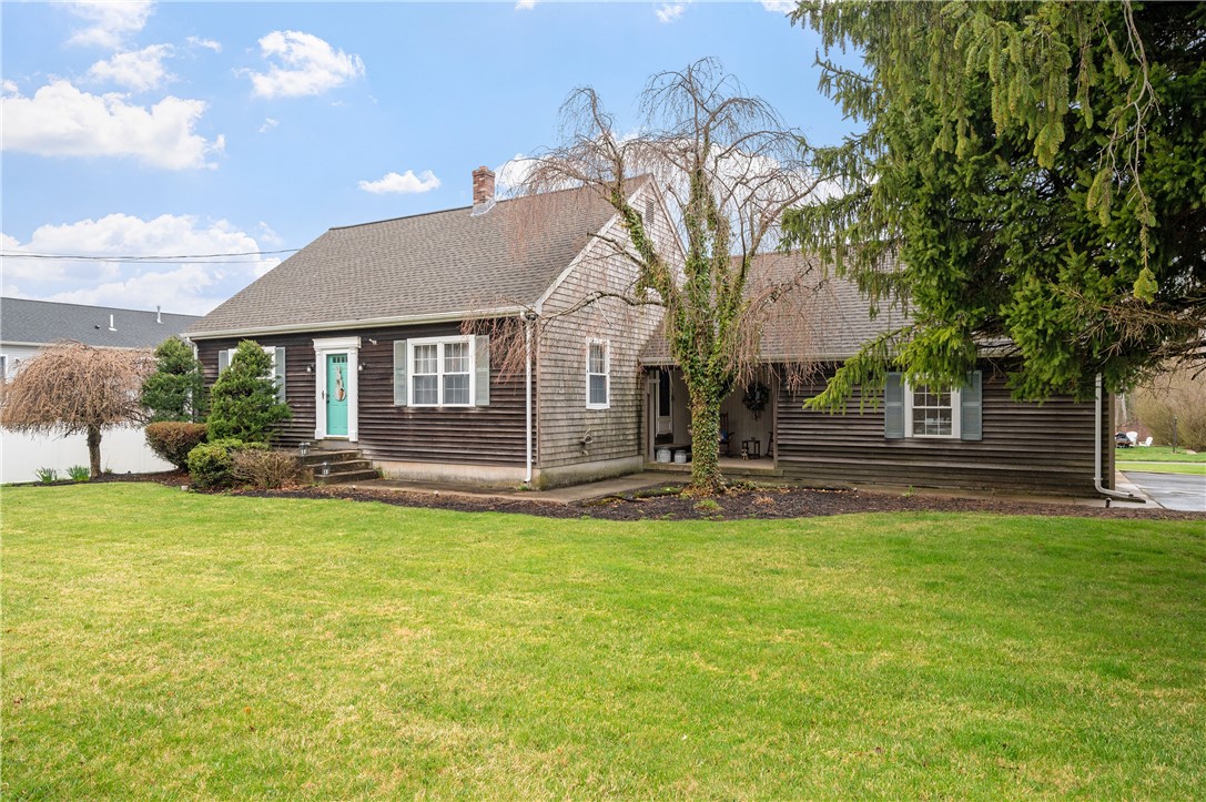 2460 Mendon Road Cumberland, RI 02864 - Photo 24 of 31