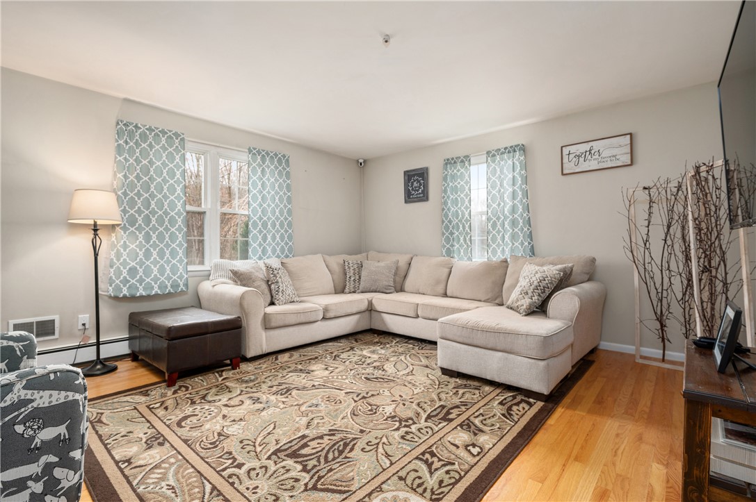 2460 Mendon Road Cumberland, RI 02864 - Photo 9 of 31