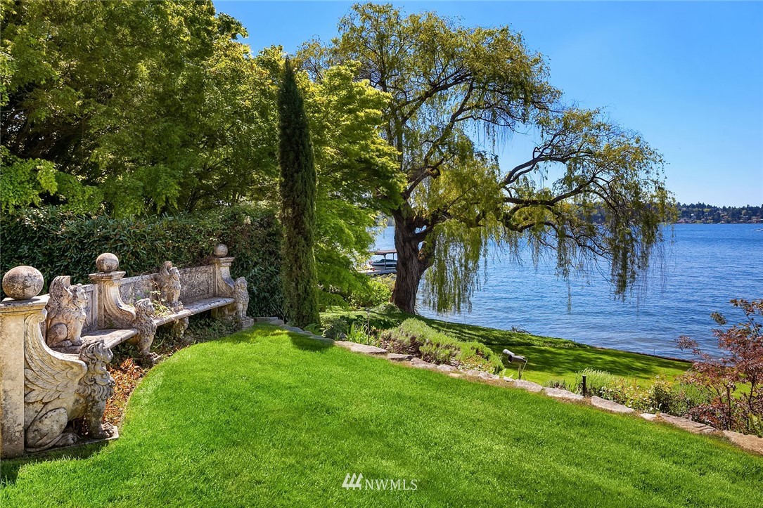 Undisclosed Address Bellevue, WA 98004 - Photo 15 of 25