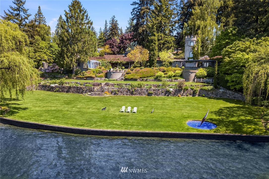 Undisclosed Address Bellevue, WA 98004 - Photo 4 of 25