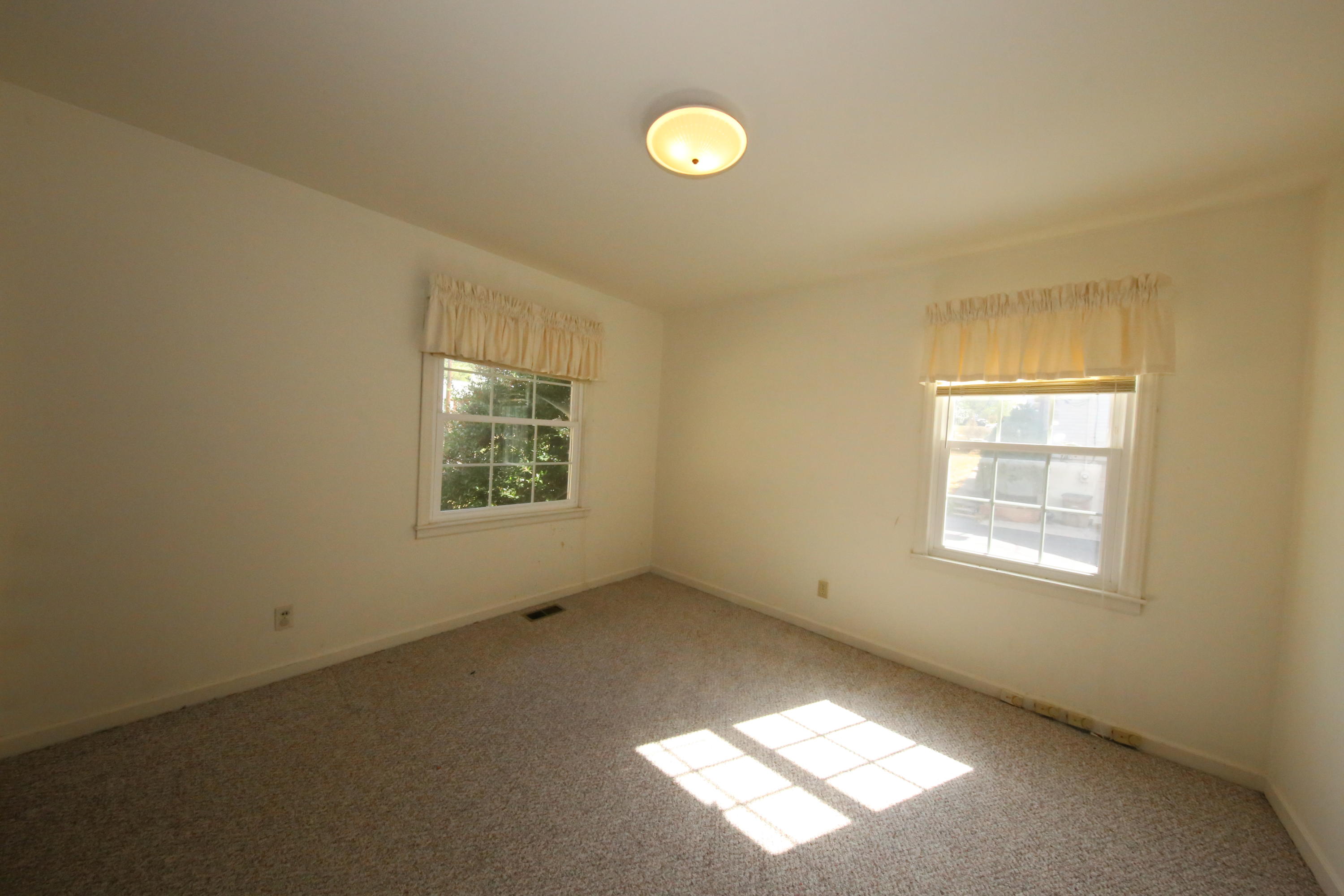 2313 Pleasant View Road Knoxville, TN 37914 - Photo 8 of 21 IMG_6587
