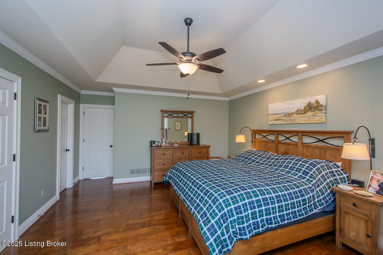 1102 Lodge Hill Road Louisville, KY 40223 - Photo 37 of 71 LodgeHill-38
