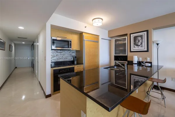 $5,000 | 1830 South Ocean Drive, Unit 3909, Hallandale Beach, FL 33009