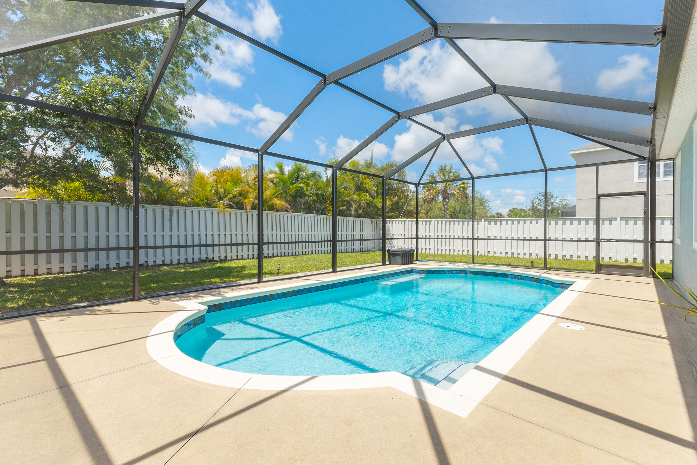6002 Goleta Circle Melbourne, FL 32940 - Photo 25 of 45 a view of a backyard