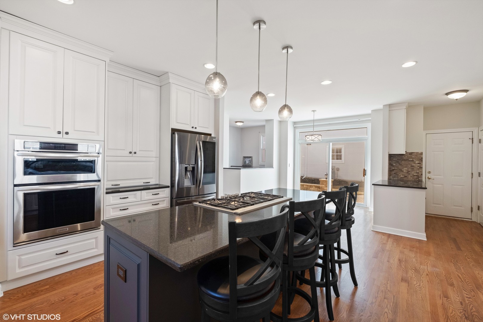 2236 Fielding Drive Glenview, IL 60026 - Photo 5 of 14