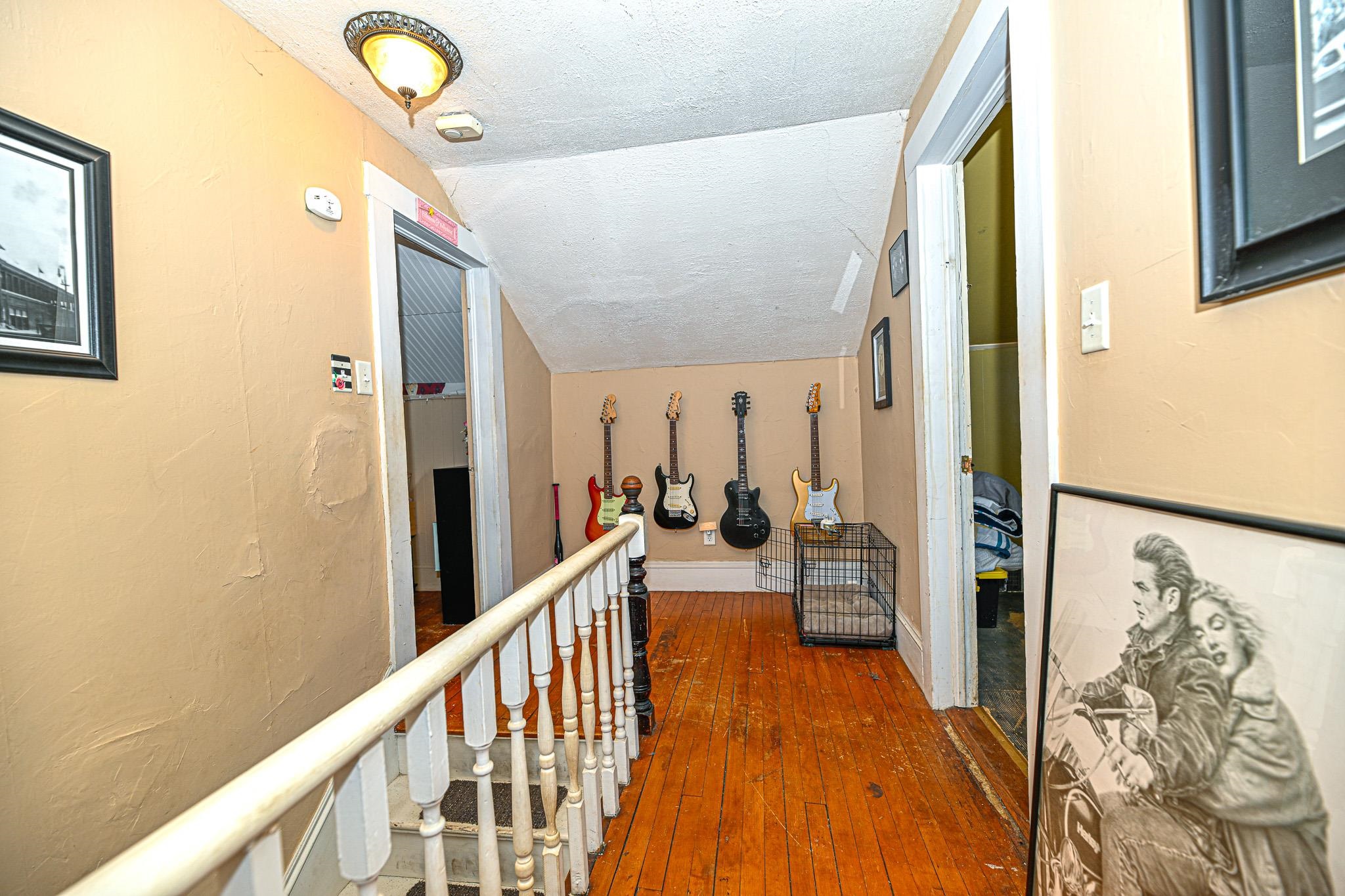 49 Washington Street Rochester, NH 03867 - Photo 26 of 35