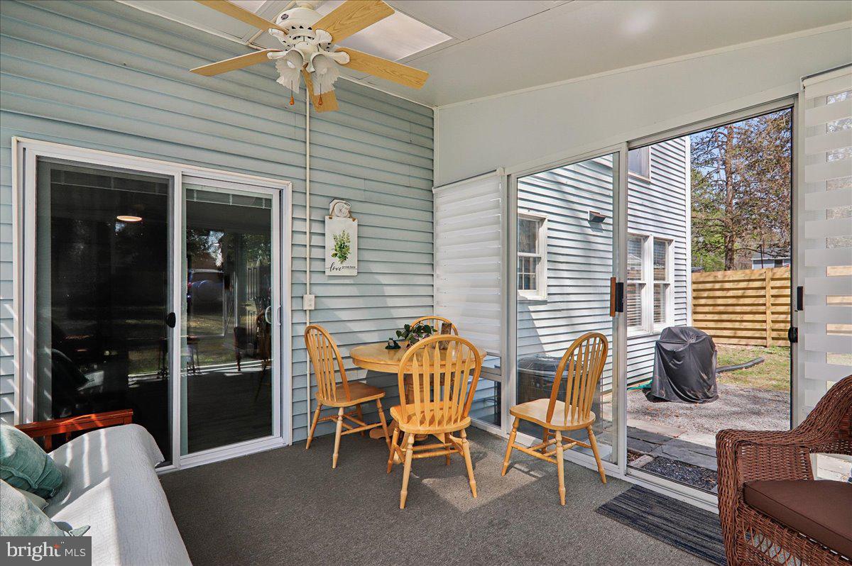 4711 Pole Road Alexandria, VA 22309 - Photo 19 of 49 Sunroom