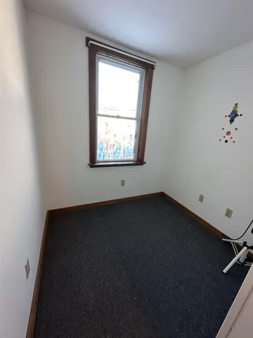 $1,700 | 1889 Highway 30, Unit 1, Townshend, VT 05353