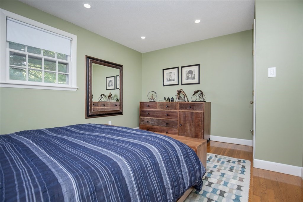 92 Greenwood Road Andover, MA 01810 - Photo 15 of 36 Gallery Image 15