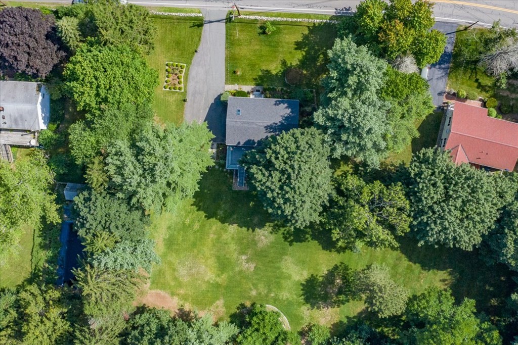 92 Greenwood Road Andover, MA 01810 - Photo 34 of 36 Gallery Image 34