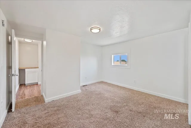 $599,000 | 14490-14492 Sand Hollow Road, Caldwell, ID 83607