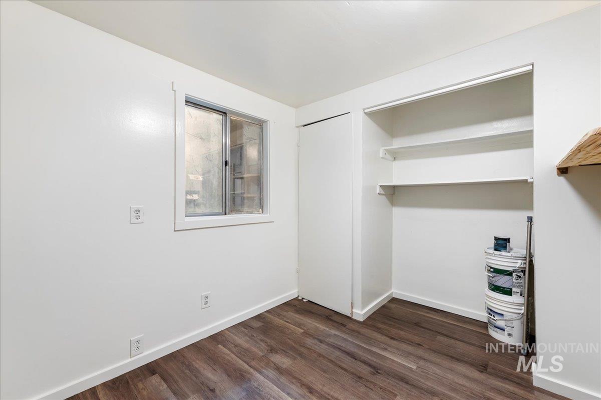 14490-14492 Sand Hollow Road Caldwell, ID 83607 - Photo 27 of 50 Water heater in closet.