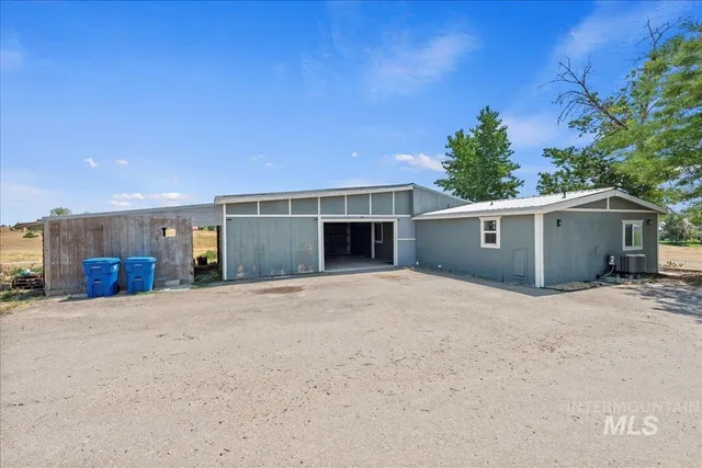 $599,000 | 14490-14492 Sand Hollow Road, Caldwell, ID 83607