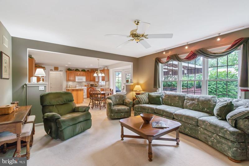1370 Sylvan Road Lancaster, PA 17601 - Photo 16 of 45