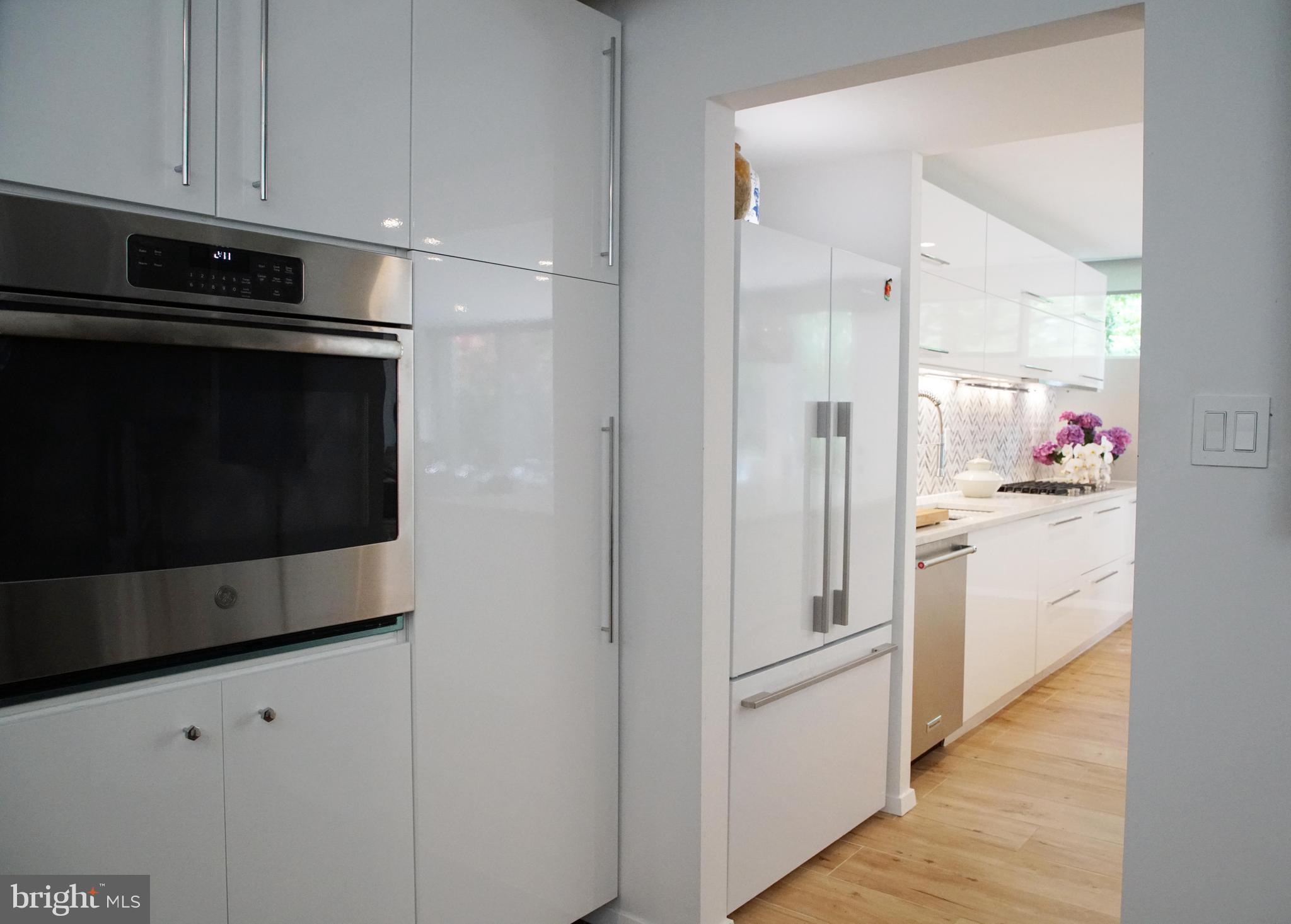 11509 Maple Ridge Road Reston, VA 20190 - Photo 12 of 51 Gallery Image 12