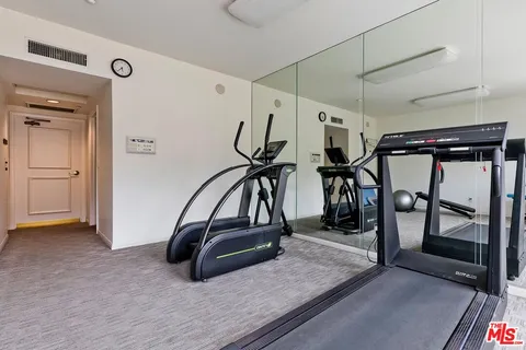 $1,499,000 | 121 North Almont Drive, Unit 205, Beverly Hills, CA 90211