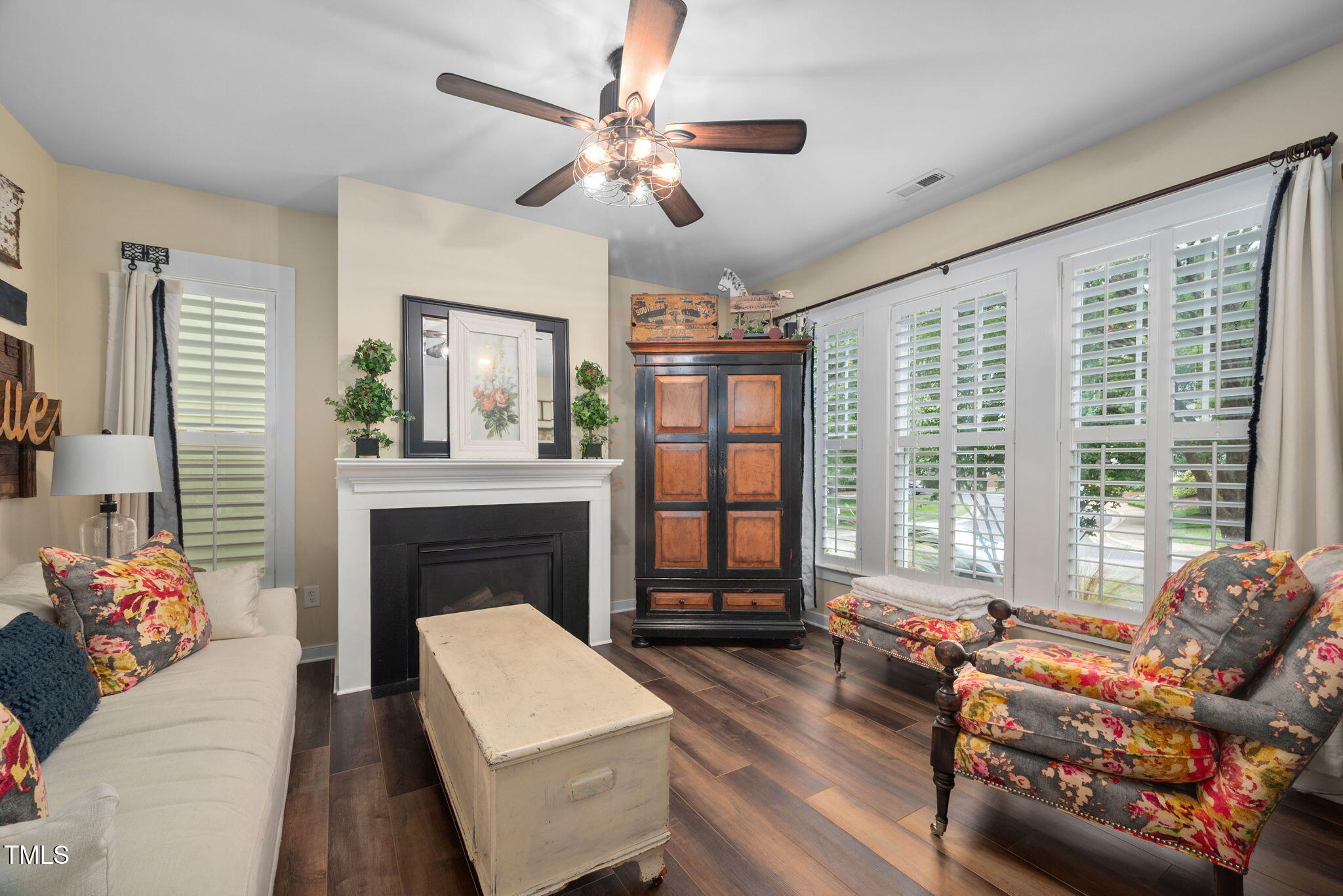4409 All Points View Way Raleigh, NC 27614 - Photo 11 of 42 21-web-or-mls-4409-all-points-view-way