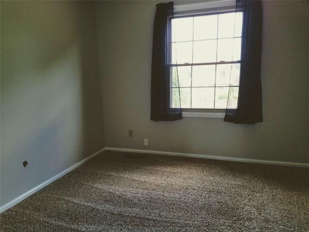 816 Deerfield Road Anderson, IN 46012 - Photo 12 of 19