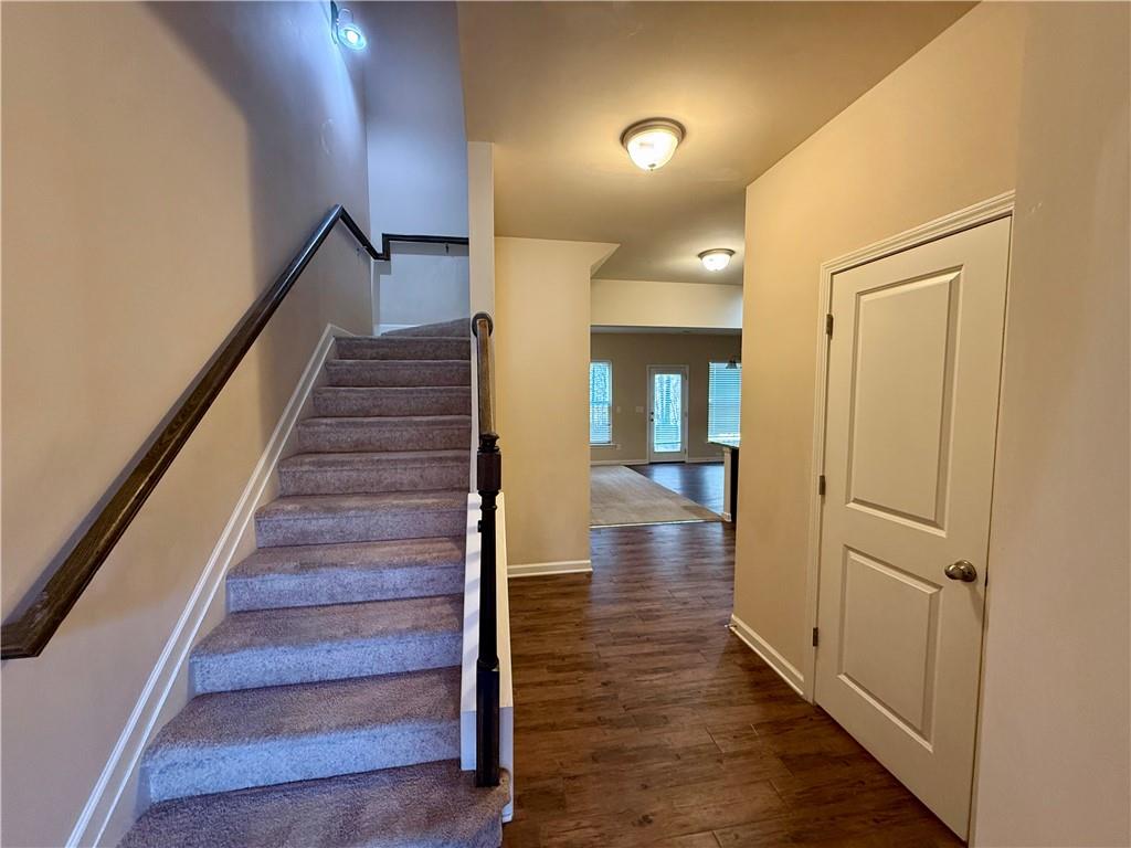 1518 Brookmere Way Cumming, GA 30040 - Photo 4 of 32