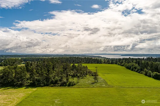 $2,665,000 | 886 West Beach Road, Coupeville, WA 98239