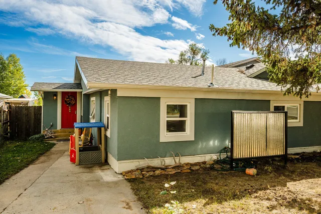 $352,000 | 631 North Adams Avenue, Buffalo, WY 82834