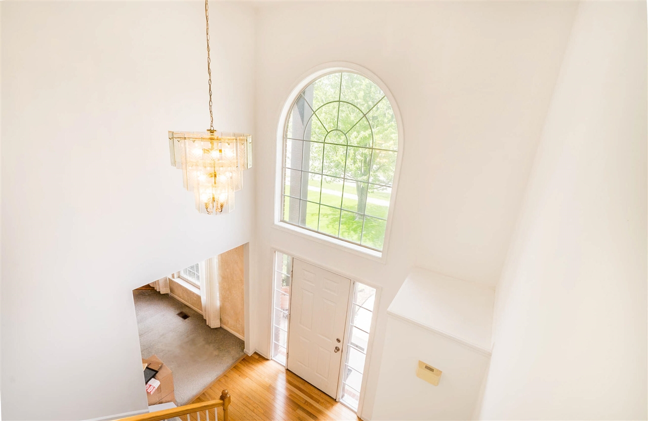 399 Quail Ridge Court Waterford, MI 48327 - Photo 6 of 44