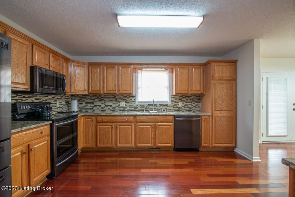 830 Rogersville Road Radcliff, KY 40160 - Photo 18 of 67 Rogersville Rd-17