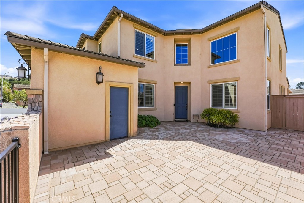 1128 Ocean Ridge Court Oceanside, CA 92056 - Photo 4 of 26