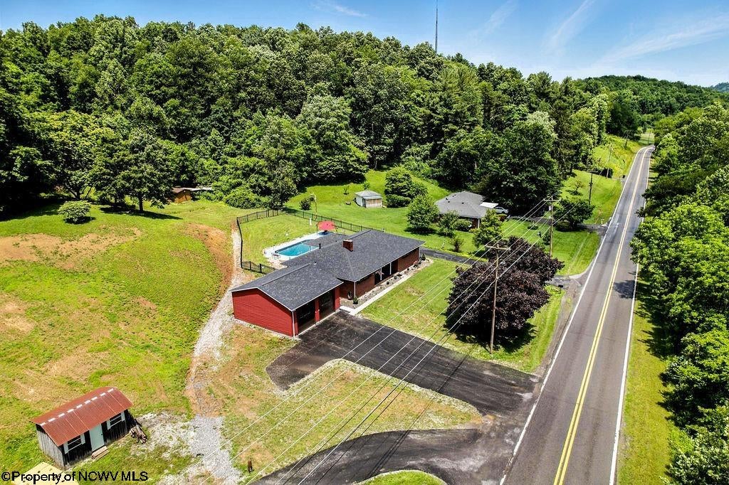 2229 Sun Valley Road Clarksburg, WV 26301 - Photo 3 of 48 Gallery Image 3